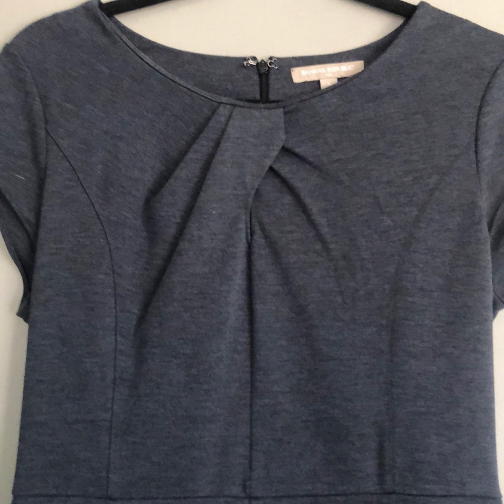 Banana Republic blue business Dress. Size 6